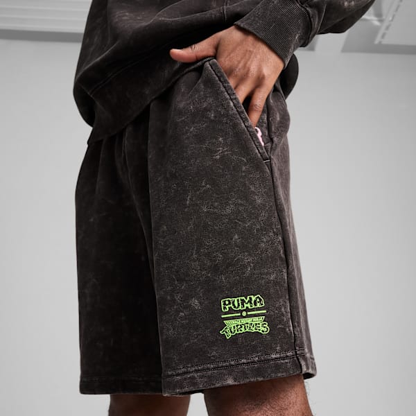 PUMA x TEENAGE MUTANT NINJA TURTLES Men's Relaxed Fit  7" Shorts, PUMA Black, extralarge-IND
